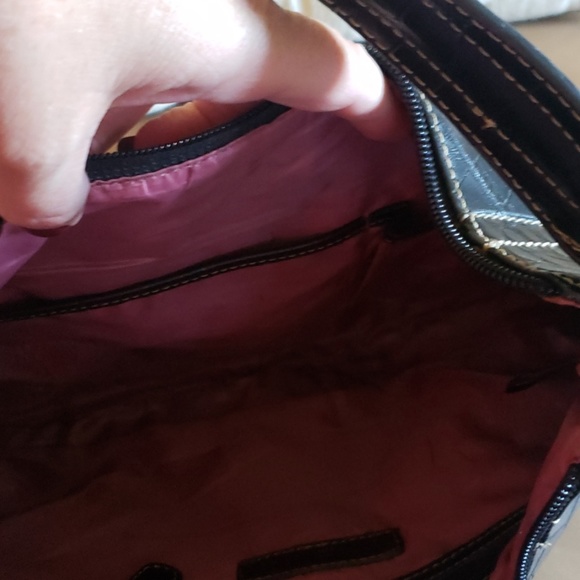 Purses - Picture 5 of 5